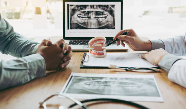 Best Emergency Denture Repair in Fostoria, OH