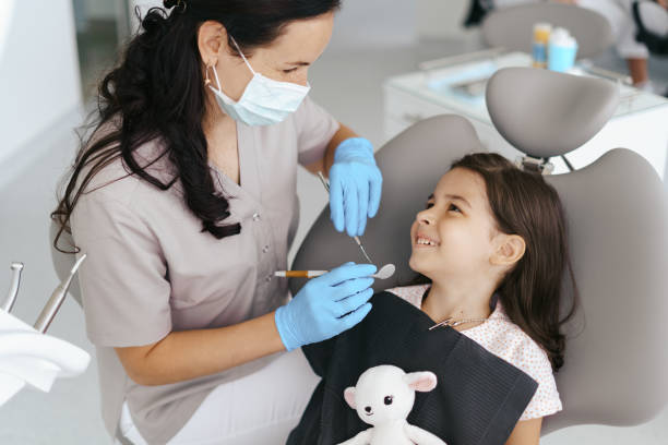 Best Weekend Emergency Dental Services in Fostoria, OH